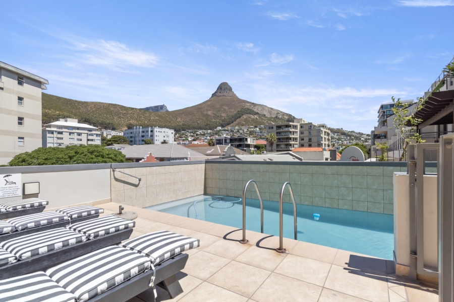 To Let 1 Bedroom Property for Rent in Sea Point Western Cape